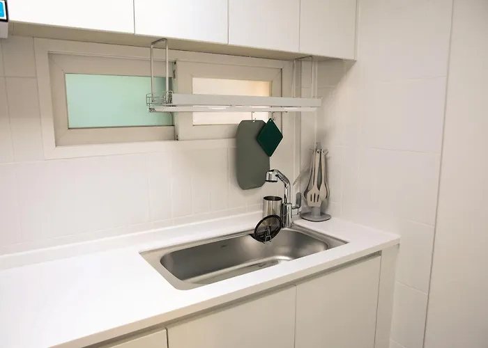 9br & 6bath & 15bed For Big Group 아파트